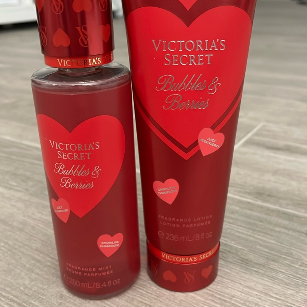 Victoria’s Secret bubbles and berries mist and lotion bundle nwt